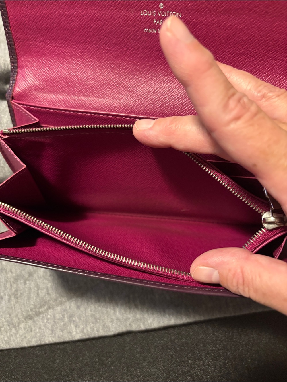 Louis Vuitton Epi Plum Textured Leather Wallet - Picture 9 of 12
